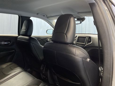 Used 2022 Jeep Cherokee Trailhawk image 43