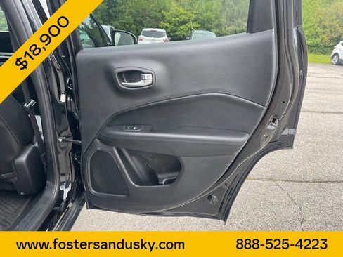 Used 2024 Jeep Compass Trailhawk AWD/4WD image 18
