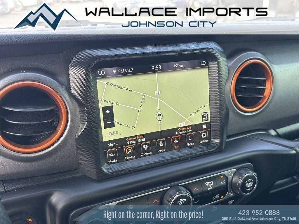 Used 2021 Jeep Gladiator Mojave AWD/4WD image 25