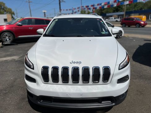Used 2017 Jeep Cherokee Latitude w/ True North Edition AWD/4WD image 27