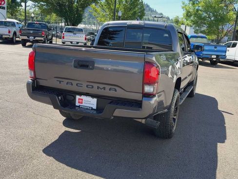 Certified 2022 Toyota Tacoma SR w/ SR Convenience Package RWD image 7