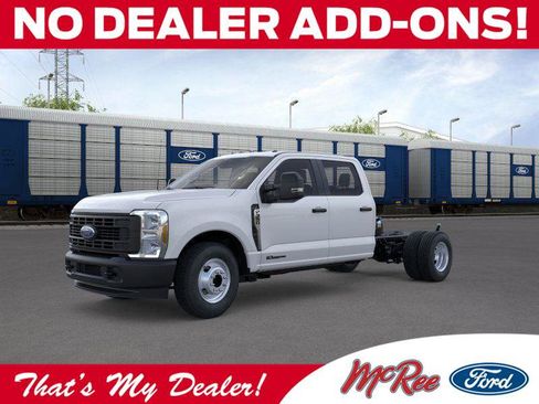 New 2026 Ford F350 XL image 1