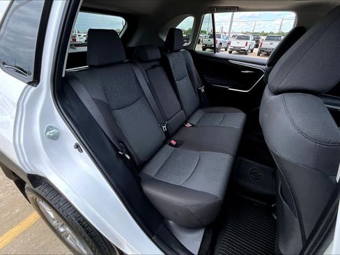Used 2024 Toyota RAV4 XLE w/ Convenience Package image 21