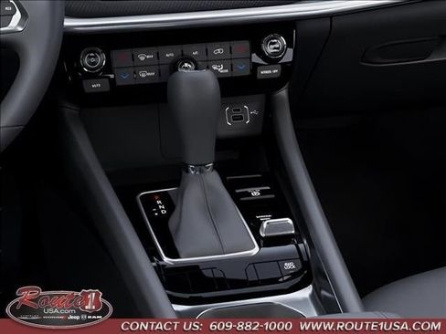 New 2026 Jeep Compass Limited image 25