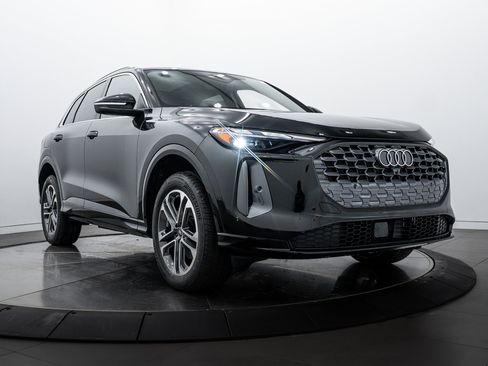 New 2025 Audi Q5 2.0T Premium image 2