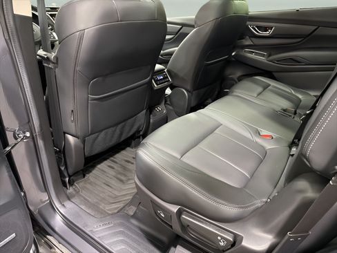 Certified 2025 Subaru Ascent Limited w/ Popular Package #2 AWD/4WD image 32