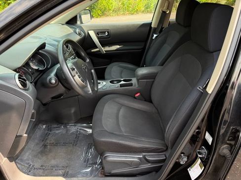 Used 2013 Nissan Rogue S w/ Special Edition Pkg AWD/4WD image 5