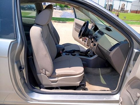 Used 2008 Ford Focus S image 15