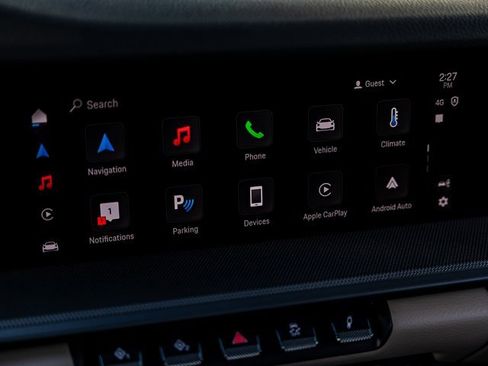 Used 2025 Porsche 911 Carrera image 46