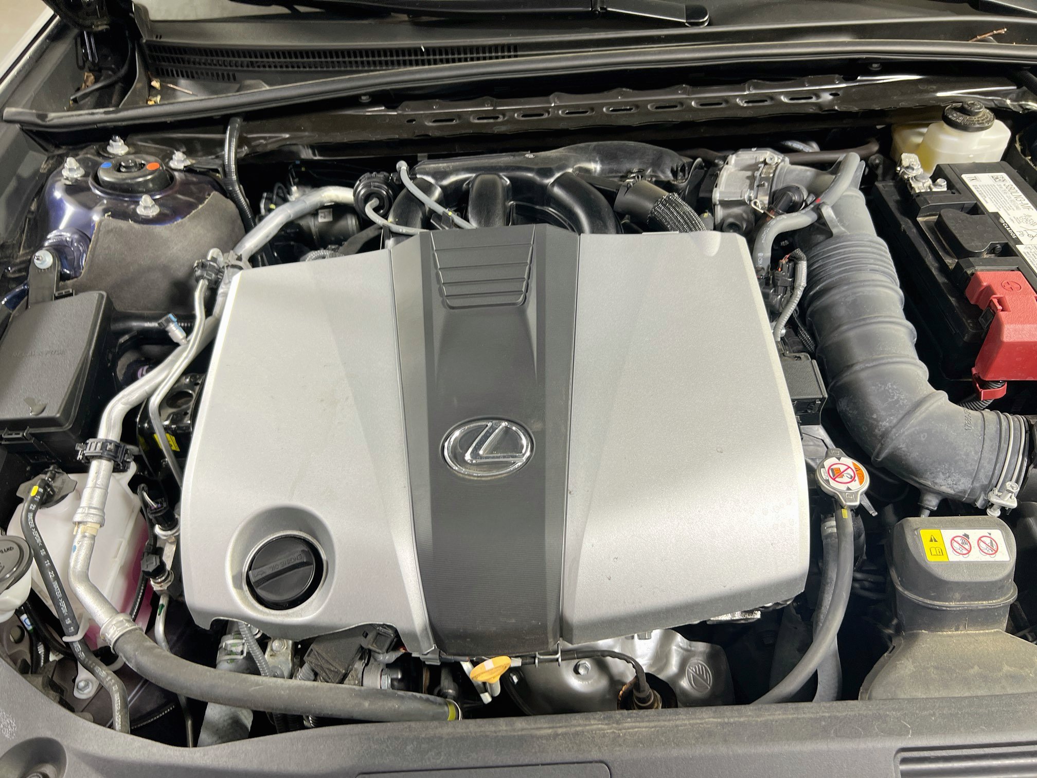 Used 2024 Lexus ES 350 w/ Premium Package FWD image 29