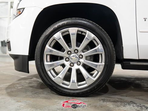 Used 2019 Chevrolet Tahoe Premier w/ Premier Plus Edition image 9