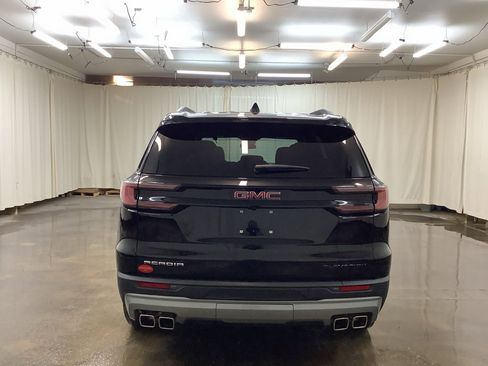 Used 2025 GMC Acadia Elevation FWD image 7