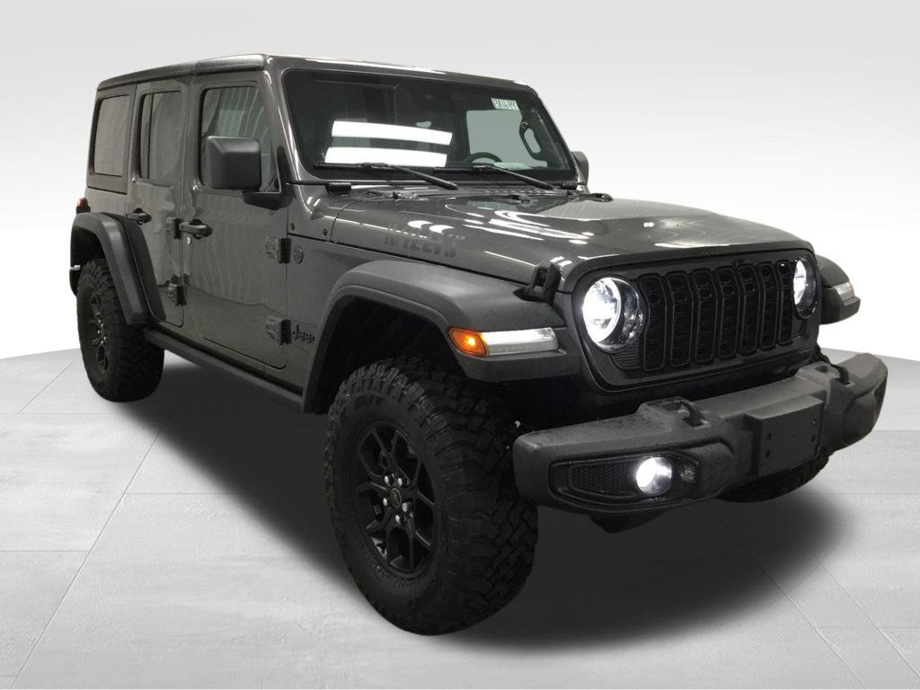 Used 2025 Jeep Wrangler Unlimited Sport AWD/4WD image 3