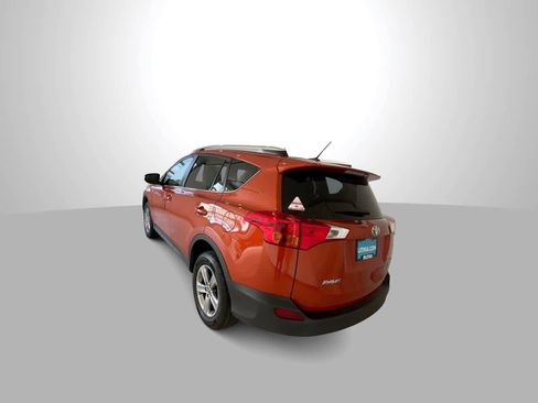 Used 2015 Toyota RAV4 XLE AWD/4WD image 6