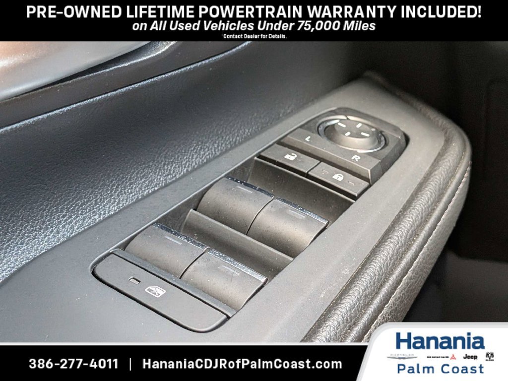 Used 2025 Toyota Grand Highlander FWD image 25