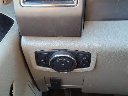 Used 2019 Ford F350 XLT image 12