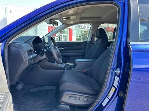 Used 2024 Honda CR-V EX image 11
