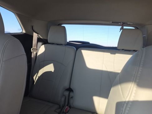 Used 2020 Buick Enclave Essence w/ Sound and Sites Package image 44