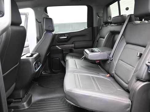 Used 2022 GMC Sierra 1500 Denali w/ Denali Reserve Package AWD/4WD image 19