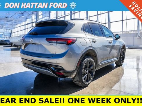 Used 2023 Buick Envision Preferred image 31