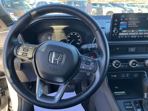 Used 2025 Honda CR-V Sport-L image 13