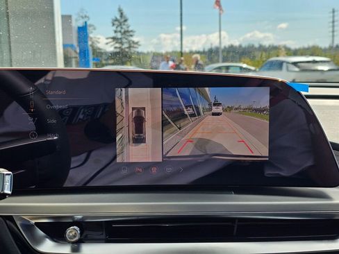 New 2026 Cadillac Lyriq Sport AWD/4WD image 30