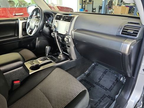 Used 2024 Toyota 4Runner SR5 image 30