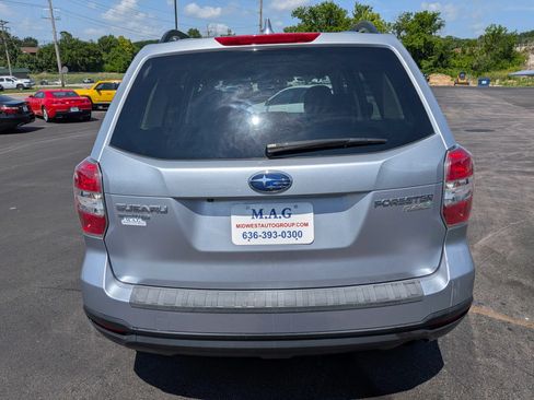 Used 2016 Subaru Forester 2.5i Premium AWD/4WD image 3