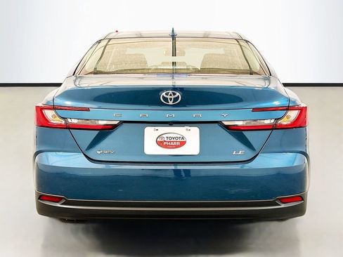 New 2026 Toyota Camry LE w/ Convenience Package FWD image 5