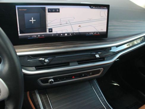 Certified 2024 BMW X7 xDrive40i image 26