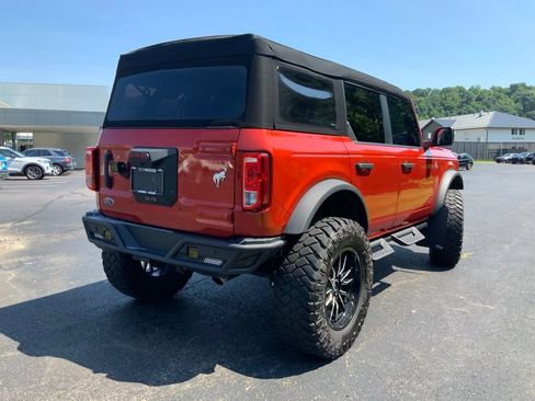 Used 2024 Ford Bronco Black Diamond AWD/4WD image 13