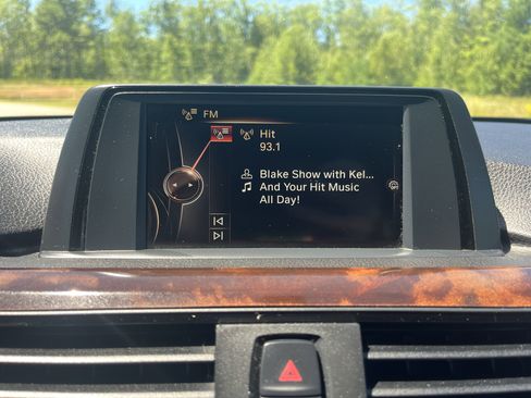 Used 2015 BMW 428i Convertible image 25