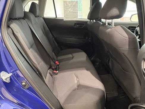 Used 2022 Toyota Corolla Cross LE AWD/4WD image 14