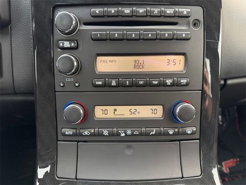 Used 2011 Chevrolet Corvette Coupe w/ 1LT image 12