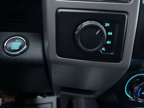 Used 2020 Ford F150 Lariat image 3