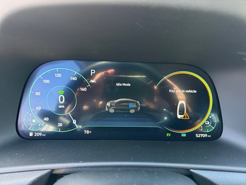 Certified 2022 Hyundai Sonata Limited w/ Cargo Package FWD image 11