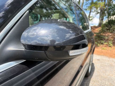Used 2012 Volkswagen Tiguan SEL FWD image 6