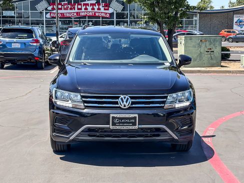 Used 2018 Volkswagen Tiguan S FWD image 6