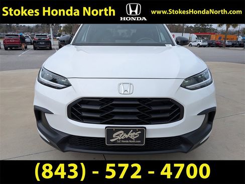 Used 2024 Honda HR-V Sport image 9
