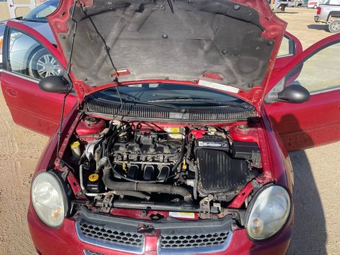 Used 2005 Dodge Neon SXT image 9