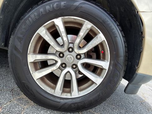 Used 2013 Nissan Pathfinder SV AWD/4WD image 43