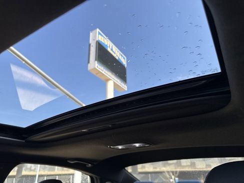 Used 2023 Kia Forte GT-Line w/ GT-Line Premium Package image 11