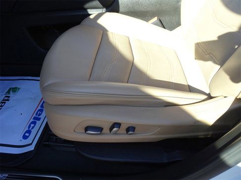 Certified 2023 Cadillac XT5 Premium Luxury w/ Platinum Package image 10