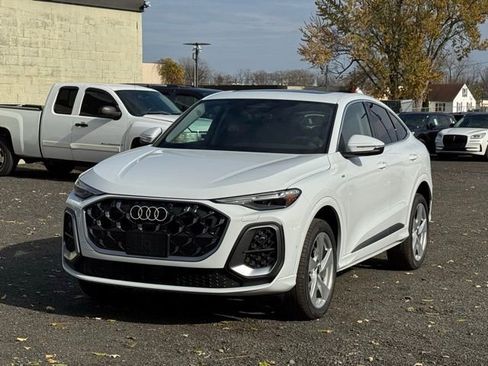 New 2025 Audi Q5 Premium Plus image 4