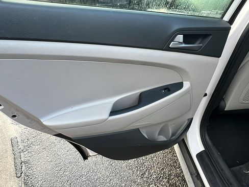 Used 2017 Hyundai Tucson Eco image 23