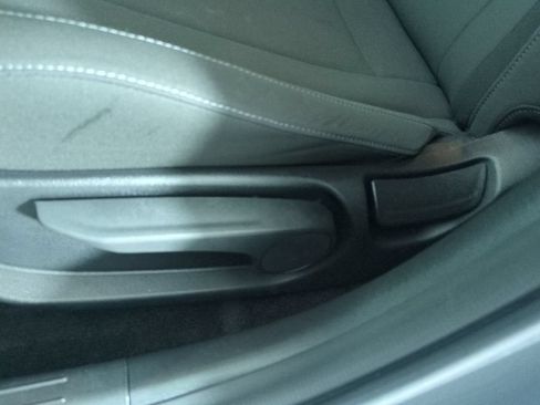 Used 2025 Hyundai Elantra Sport FWD image 21