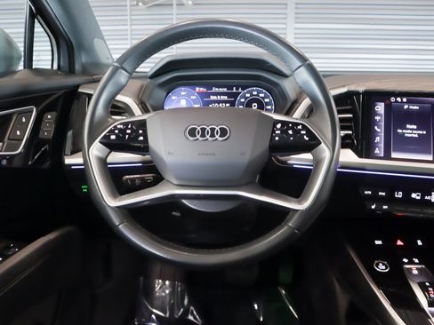 Used 2023 Audi Q4 e-tron Premium Plus w/ Premium Plus RWD image 17