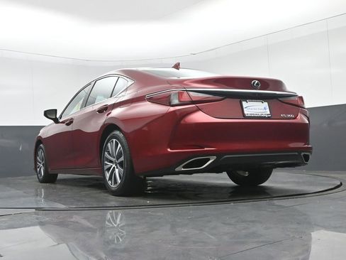 Used 2019 Lexus ES 350 w/ Premium Package image 56