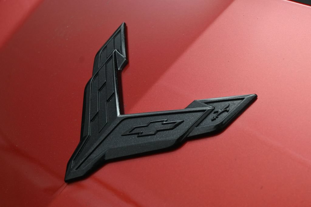 Used 2024 Chevrolet Corvette Stingray Coupe RWD image 15