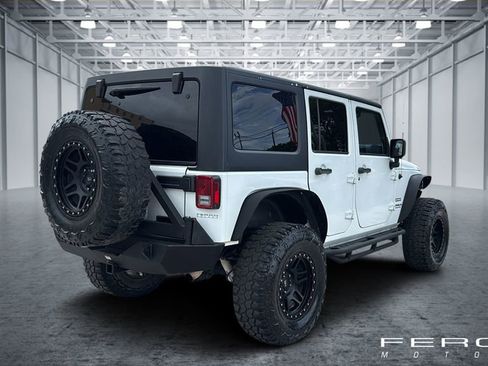 Used 2015 Jeep Wrangler Unlimited Sport w/ Quick Order Package 24S AWD/4WD image 5